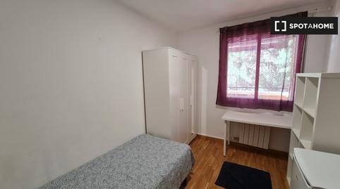 Foto 2 de Pis per a compartir a Salvador Allende, Zaragoza