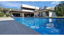 Swimming pool of House or chalet for sale in Vilanova del Vallès  with Air Conditioner, Heating and Private garden