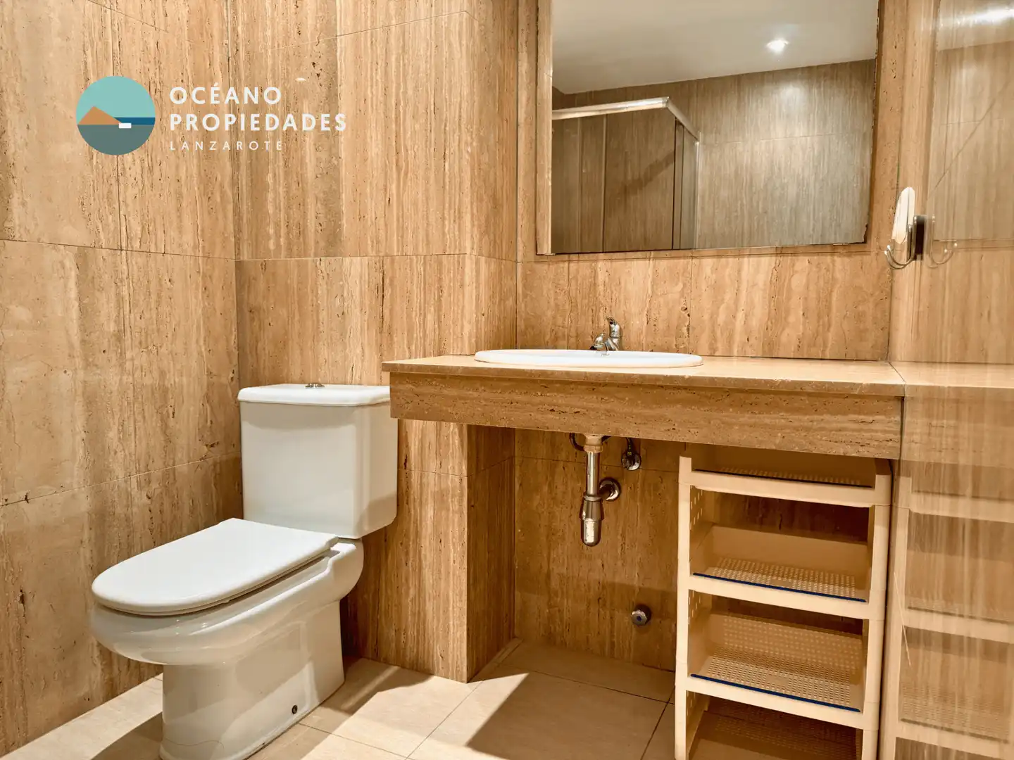 Bany de Apartament en venda en Arrecife