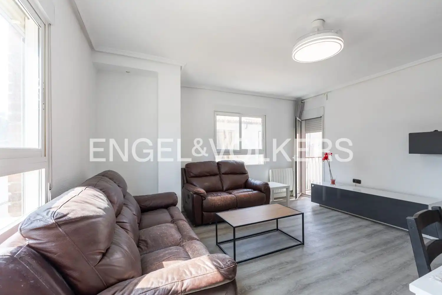 Sala de estar de Piso de alquiler en Valencia con Aire acondicionado, Calefacción y Terraza