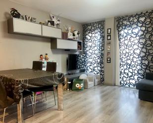 Living room of Flat for sale in Tortosa  with Air Conditioner, Heating and Balcony