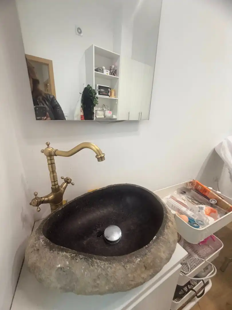 Baño de Local en traspaso en Torrelavega  con Aire acondicionado, Parquet y Amueblado