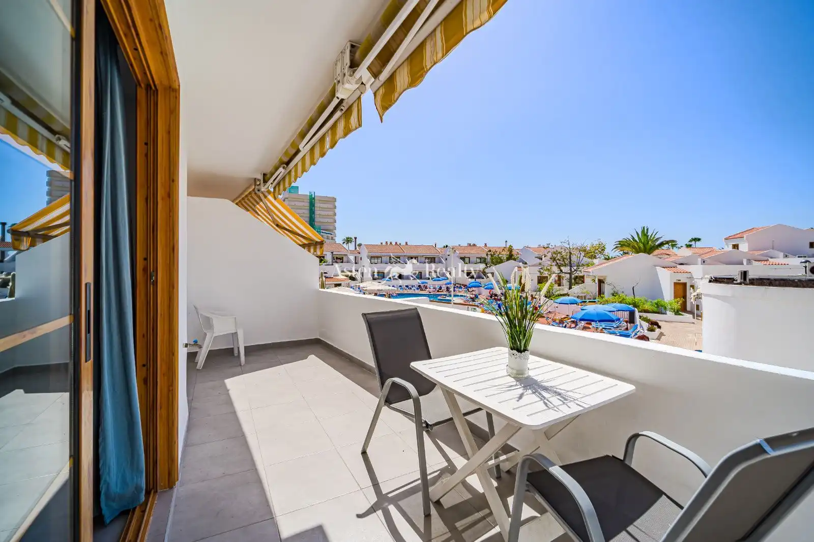 Terrasse von Wohnungen zum Verkauf in Adeje mit Klimaanlage, Terrasse und Schwimmbad