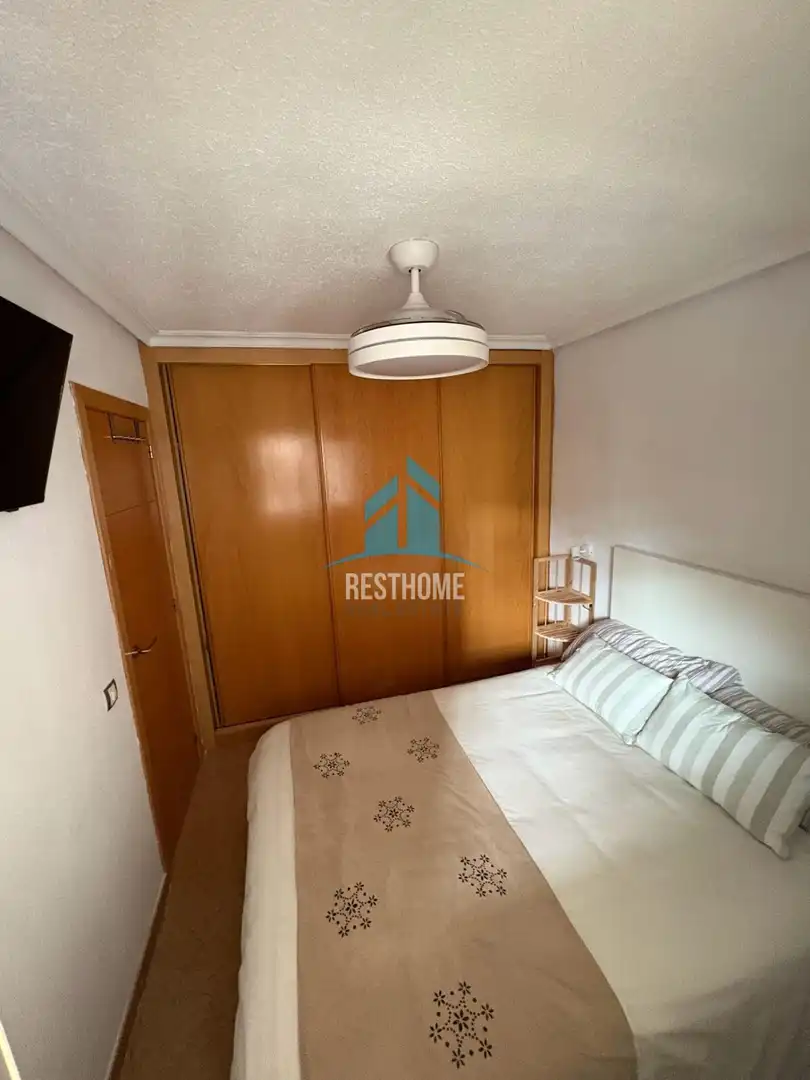 Habitación de Piso en venta en Cullera con Terraza y Piscina comunitaria