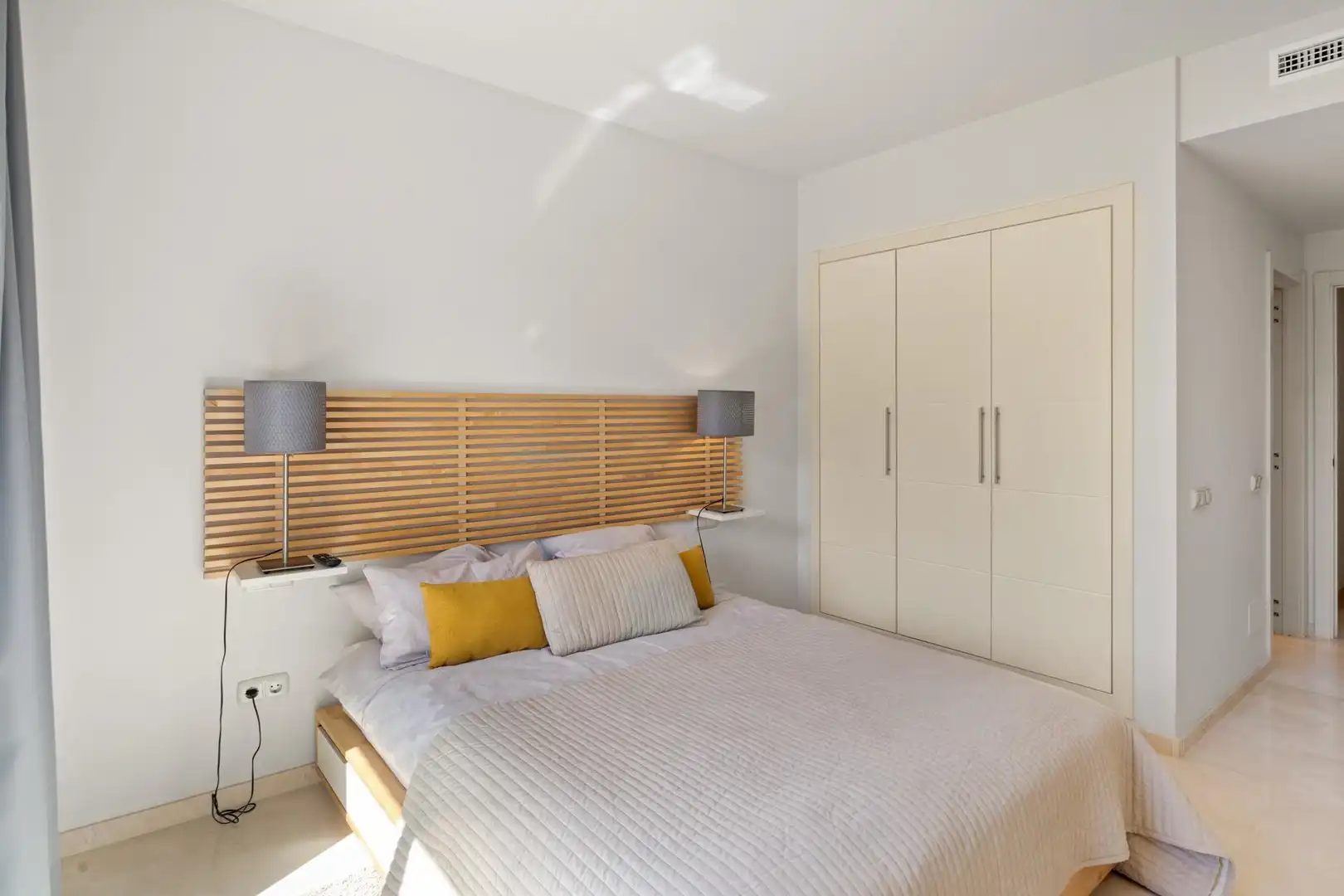 Apartament en venda a N/A, -1, Casares pueblo
