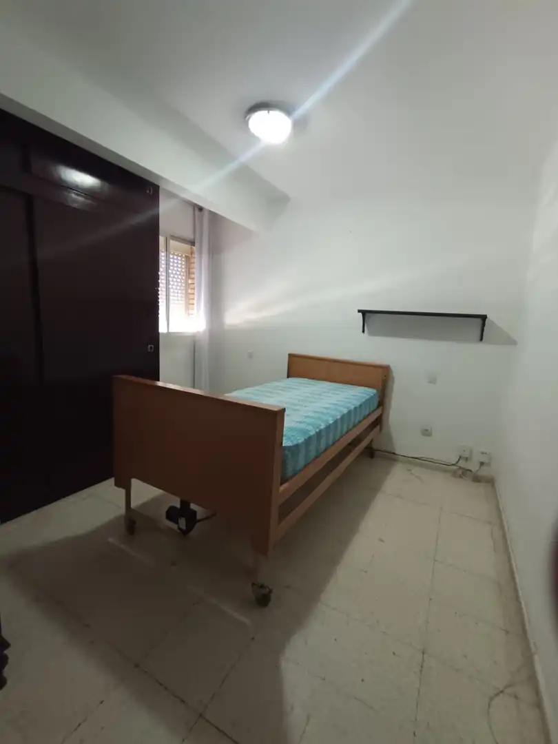 Bedroom of Flat for sale in San Juan de Aznalfarache  with Air Conditioner and Terrace