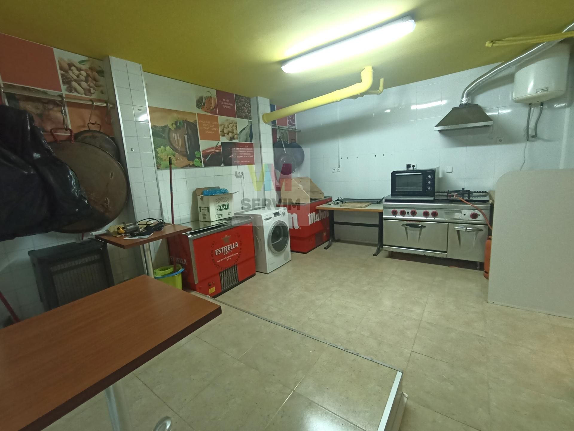 Kitchen of Premises for sale in Palamós
