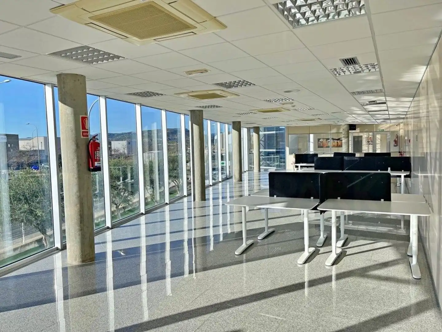 Oficina en alquiler en CALLE MESTRE RAMON FARRÉS S/N, imagen 2