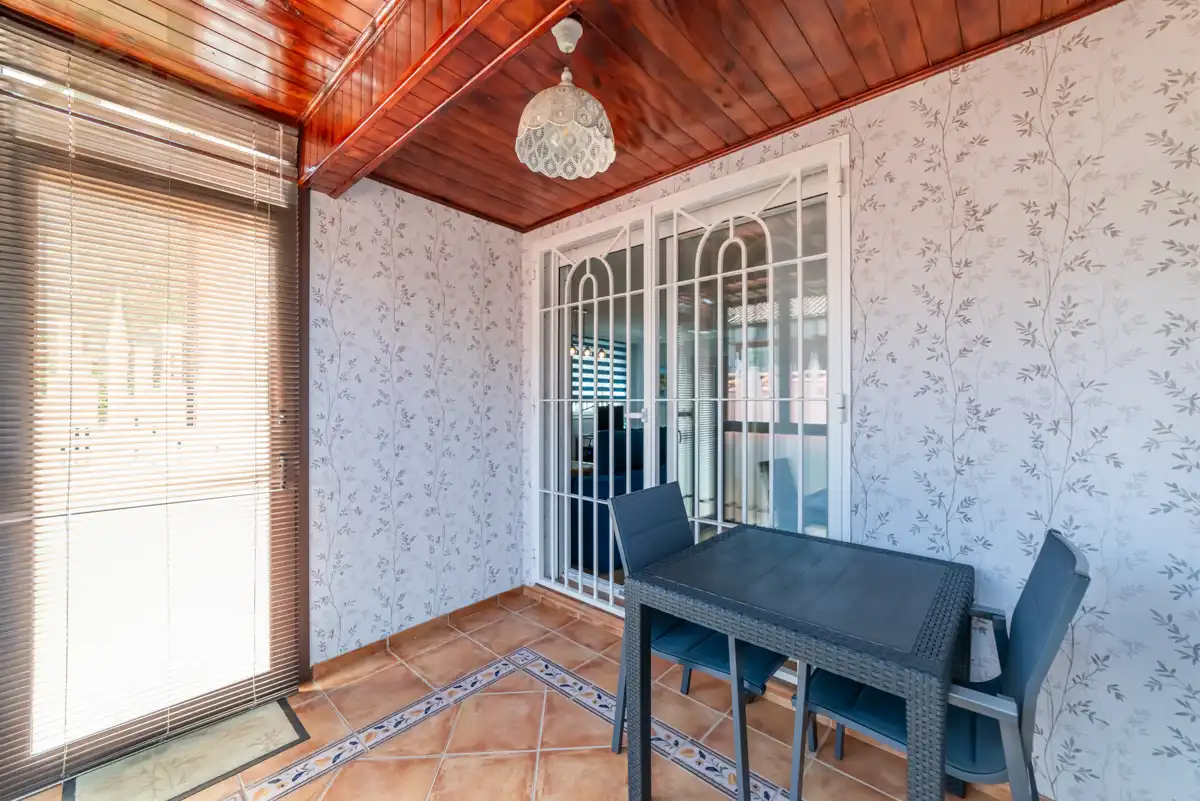Casa adosada en venta en Altos del Olivar - El Caracol