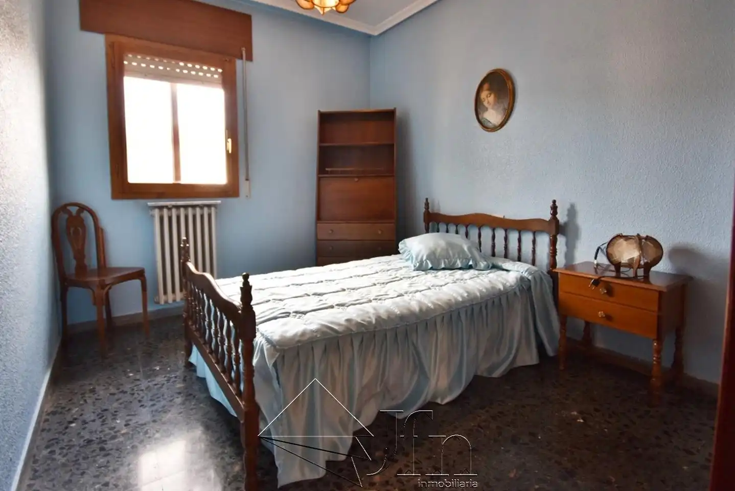 Schlafzimmer von Einfamilien-Reihenhaus zum Verkauf in Íscar mit Heizung und Balkon