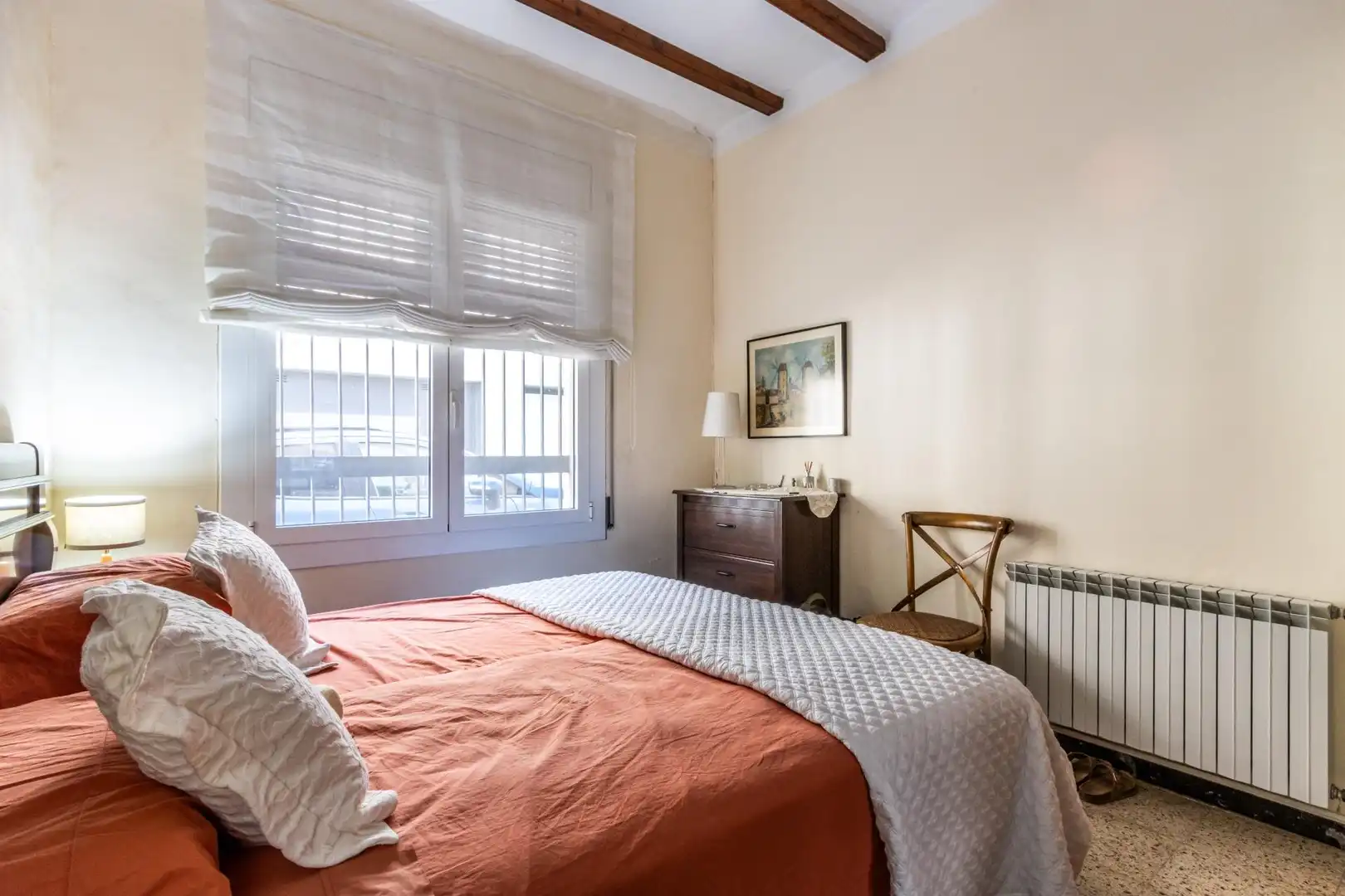 Dormitori de Casa o xalet en venda en Castellar del Vallès amb Aire condicionat, Calefacció i Jardí privat