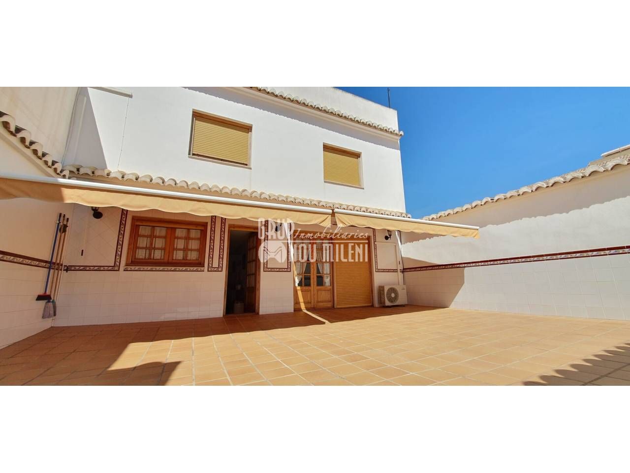 Exterior view of House or chalet for sale in Alfafar  with Air Conditioner, Terrace and Furnished