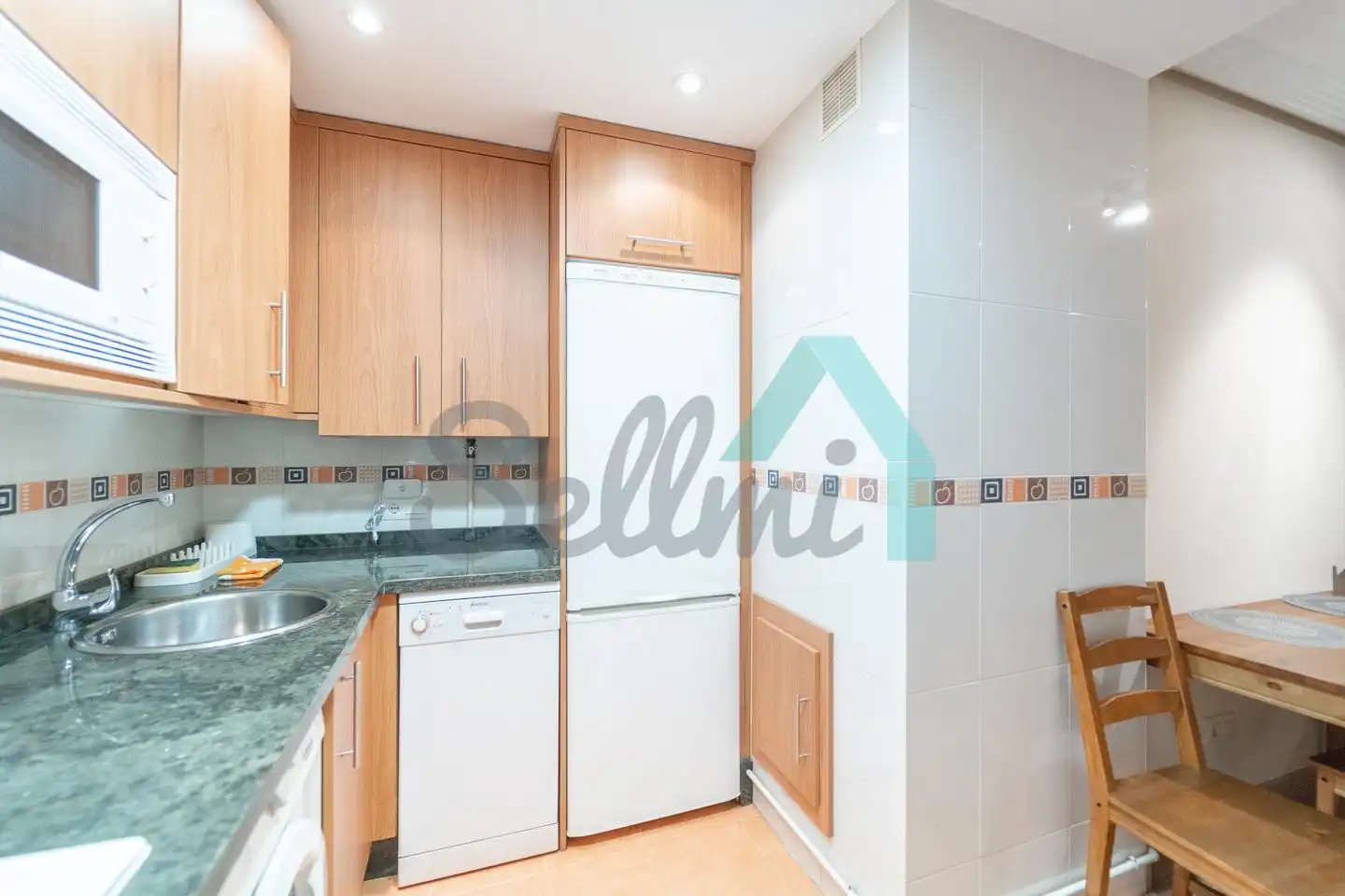 Kitchen of Flat for rent in San Martín del Rey Aurelio  with Heating, Furnished and Balcony