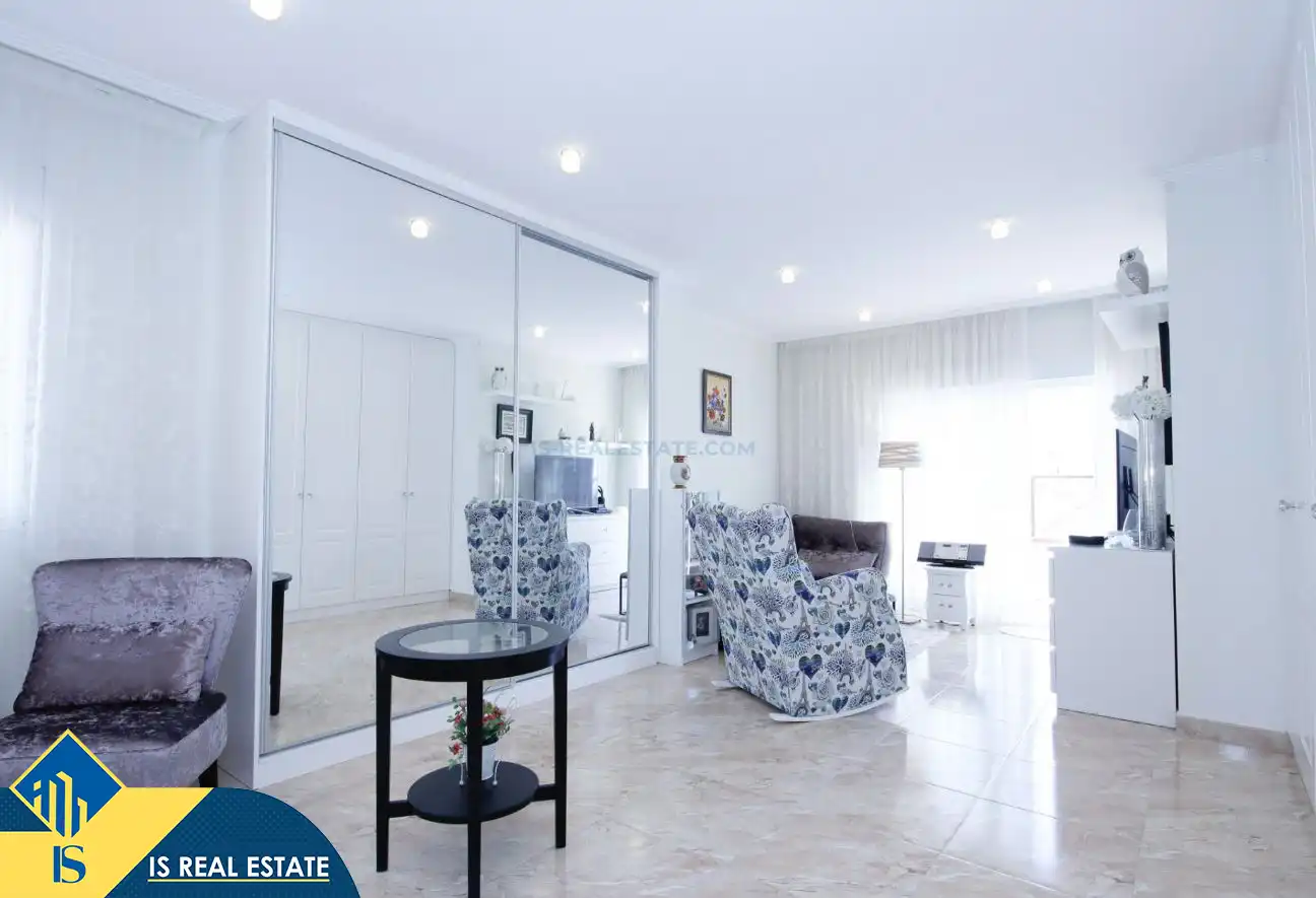 Chalet con terraza en venta en Los Balcones - Los Altos, imagen 31
