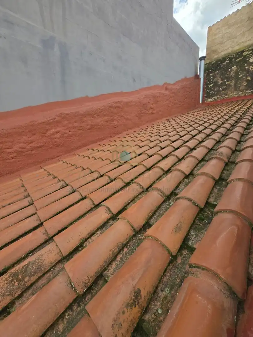 Vista exterior de Casa o xalet en venda en Atzeneta del Maestrat amb Aire condicionat i Terrassa