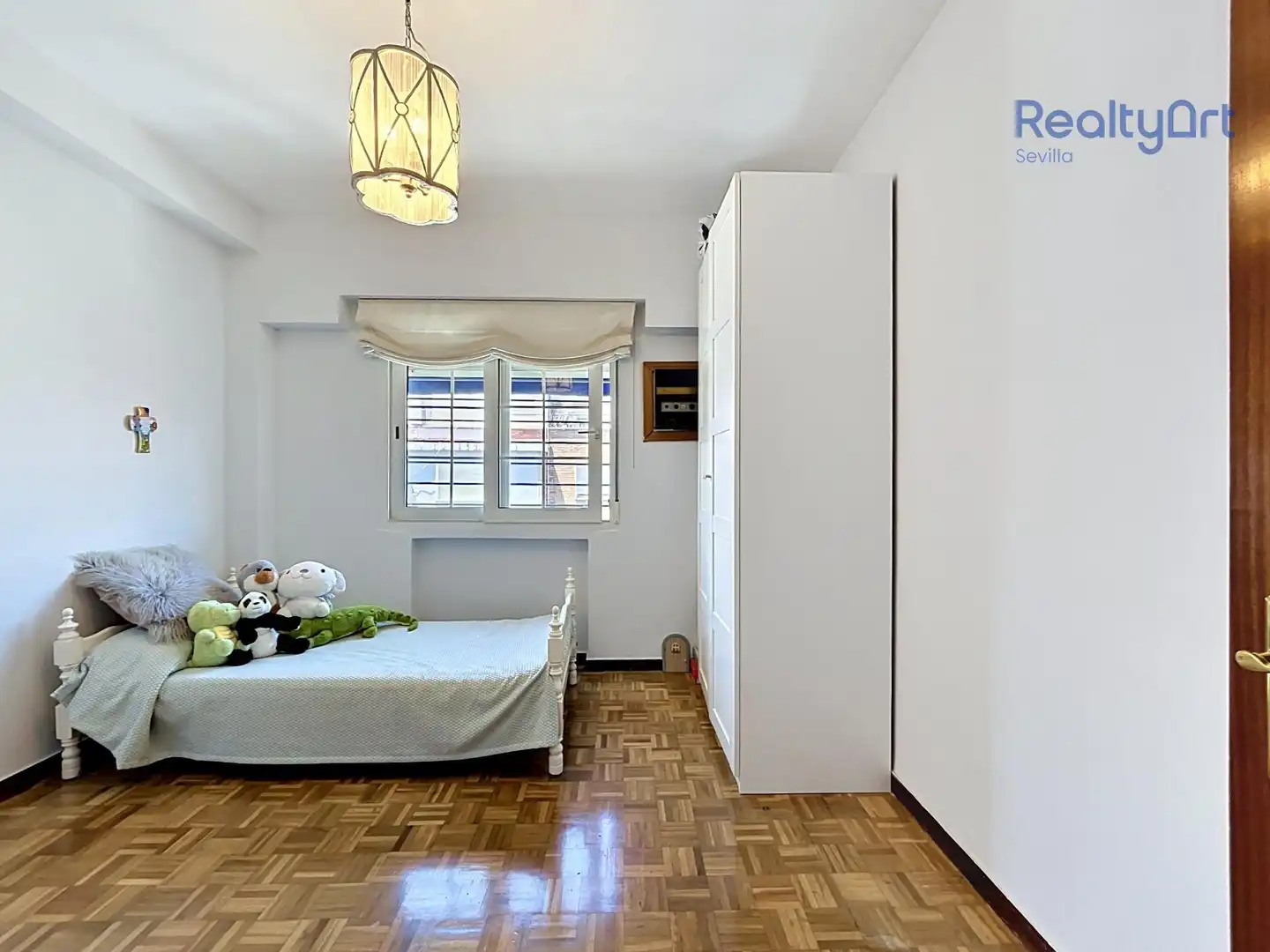 Habitación de Piso en venta en Sevilla con Aire acondicionado, Parquet y Terraza