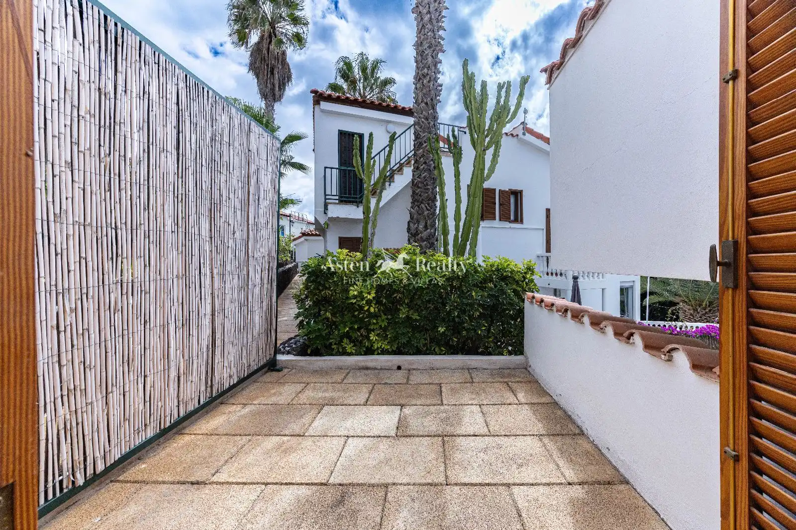 Jardí de Edifici en venda en Arona