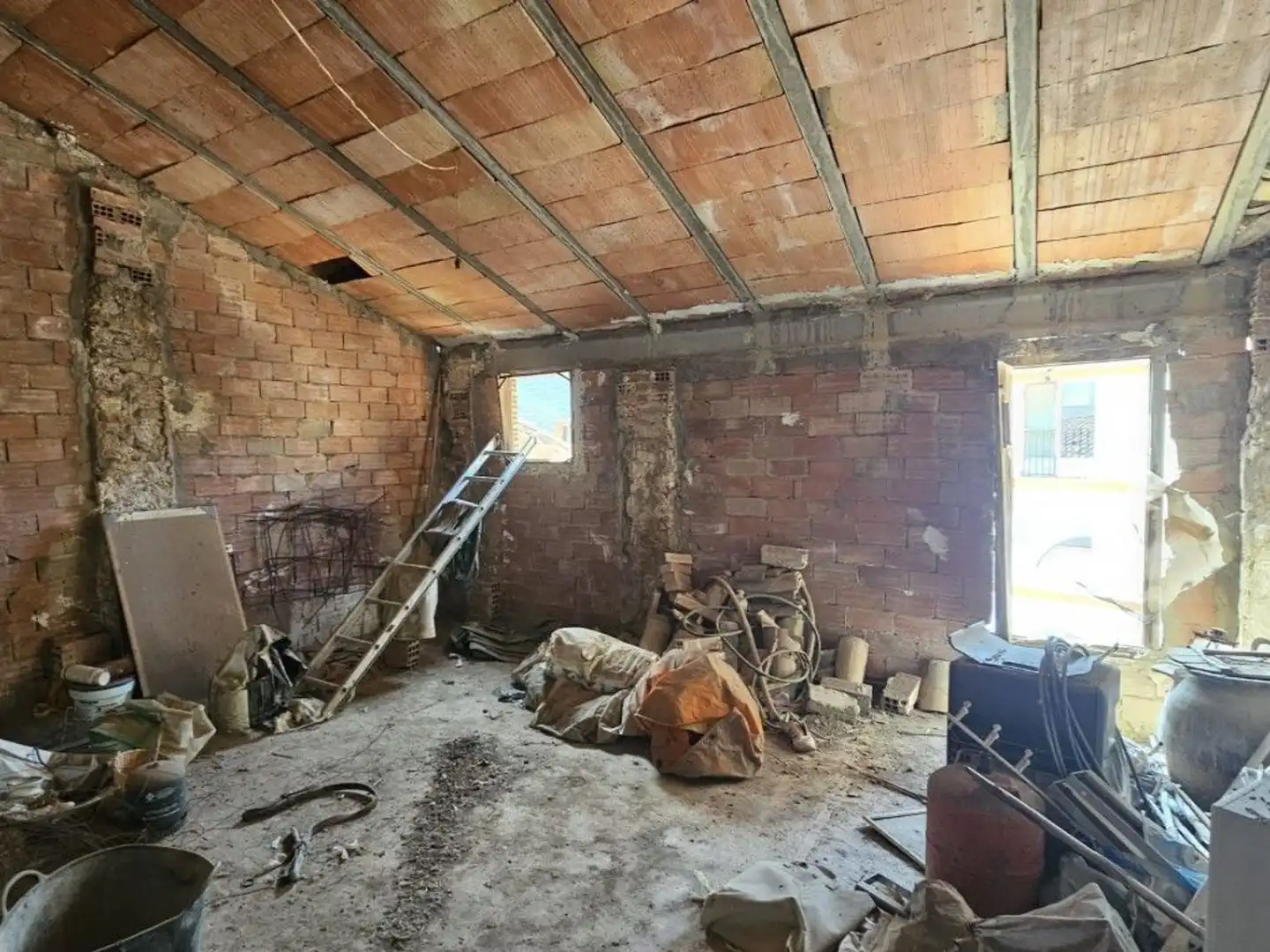 Casa rústica amb terrassa en venda a Teresa, imagen 5