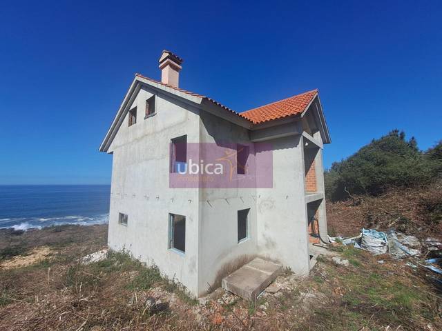 Casa-chalet en Venta en Oia