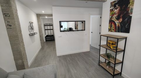 Foto 3 de Piso de alquiler en Alfalfa - Santa Cruz, Sevilla Capital