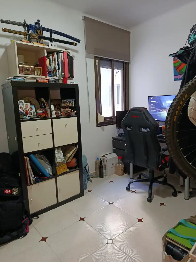 Flat for sale in Badalona  with Air Conditioner and Balcony