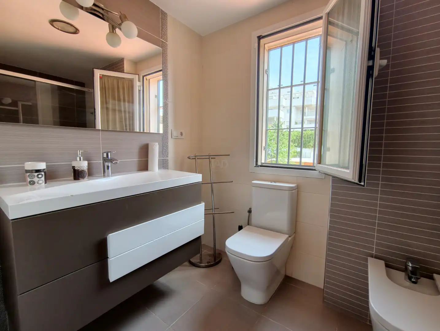 Baño de Piso en venta en Rincón de la Victoria con Aire acondicionado, Calefacción y Terraza