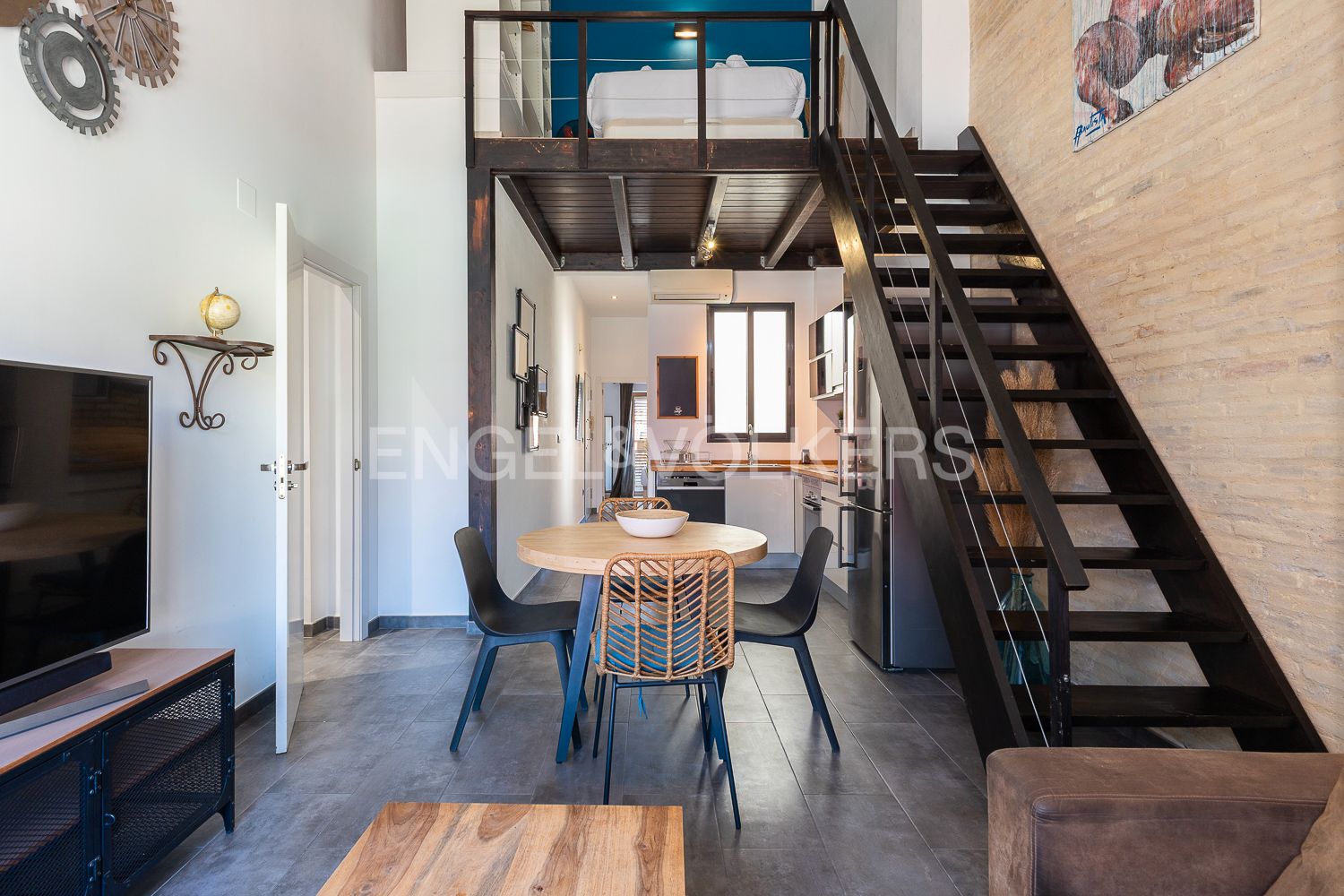Living room of Apartment for sale in  Valencia Capital  with Air Conditioner, Heating and Balcony