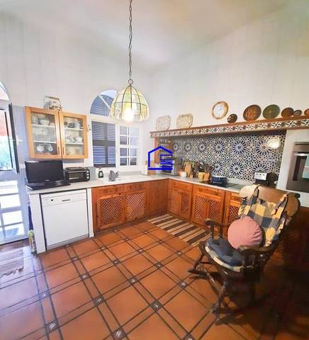 Casa-chalet en Venta en Centro