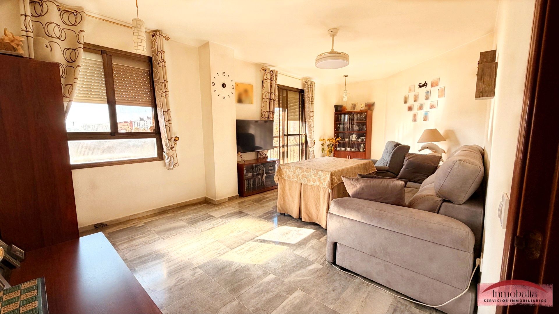 Piso en venta en Calle Doctor Francisco Loscertales, Colores -  Entreparques, Este - Alcosa- Torreblanca