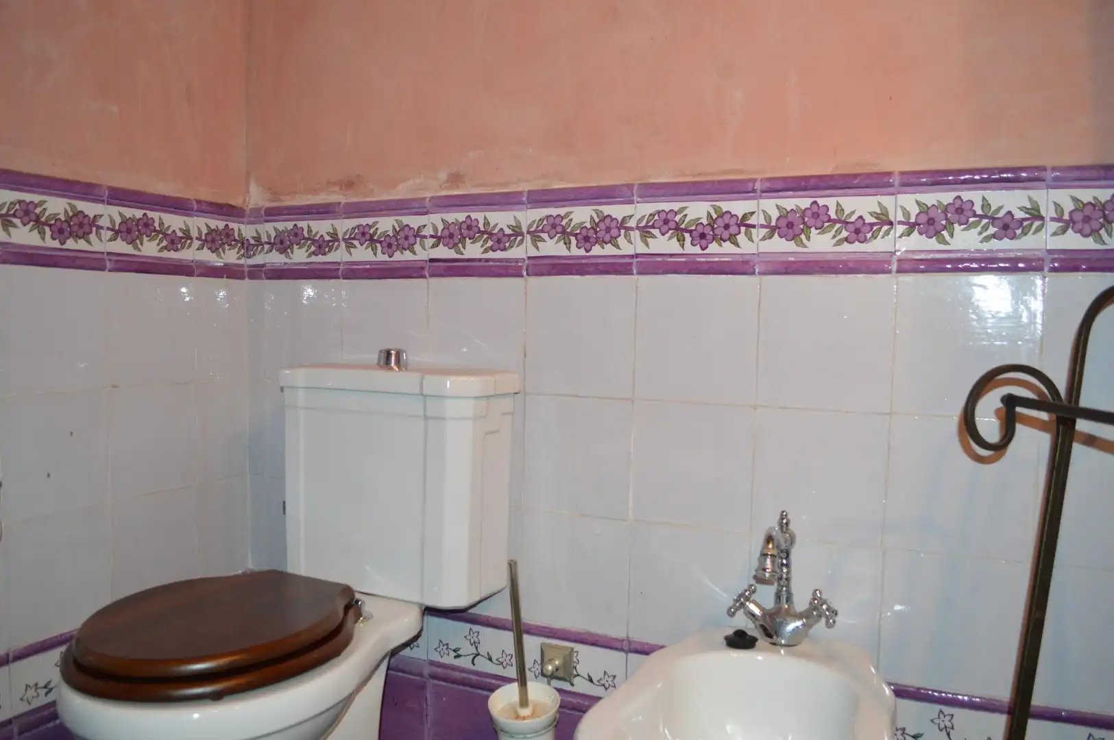 Bathroom of Flat for sale in Sorvilán  with Heating, Parquet flooring and Furnished
