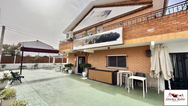 Local comercial en Venta en Calle Mayor, 46 en Torres de la Alameda