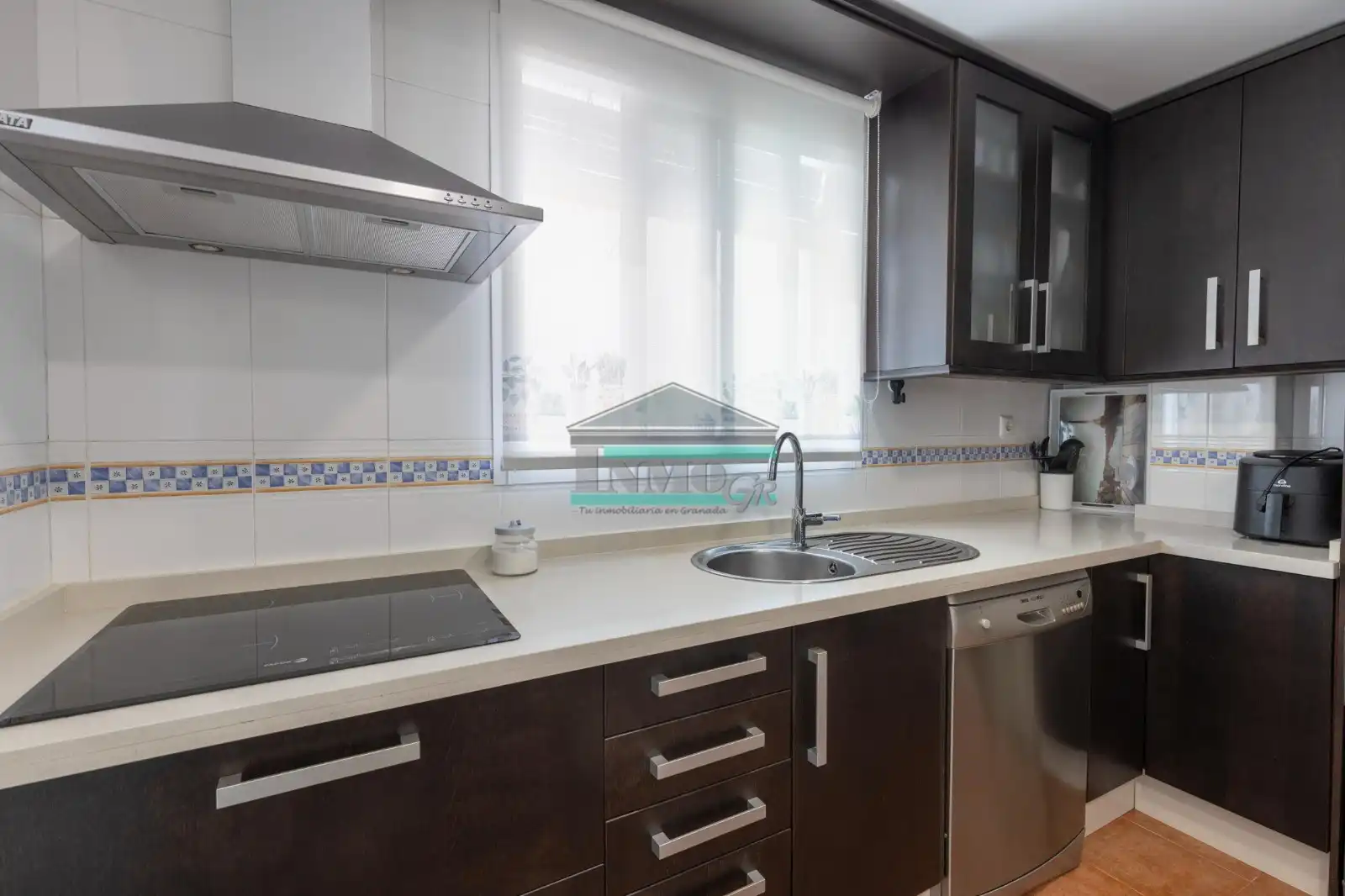 Kitchen of Flat for sale in Armilla  with Air Conditioner, Heating and Storage room