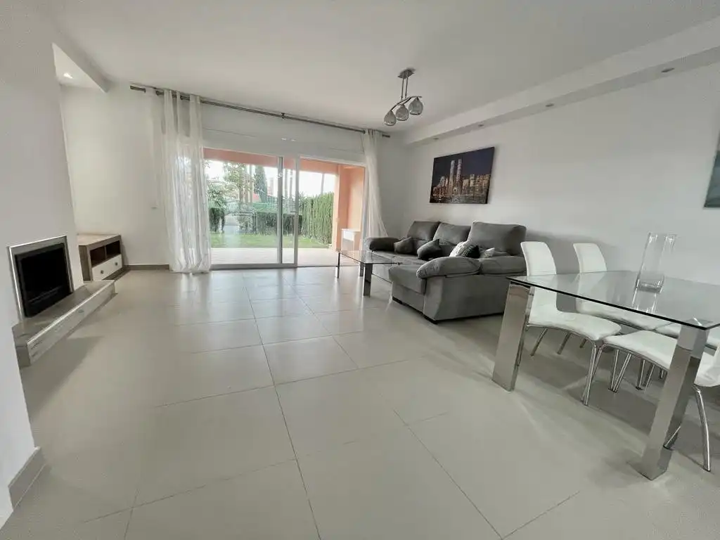 Adosado con piscina en venta en ATALAYA HILL-CLUB 1, imagen 7