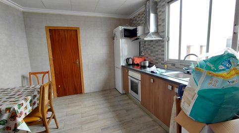Foto 2 de Piso en venta en Calle Veronica, El Rabal, Villena