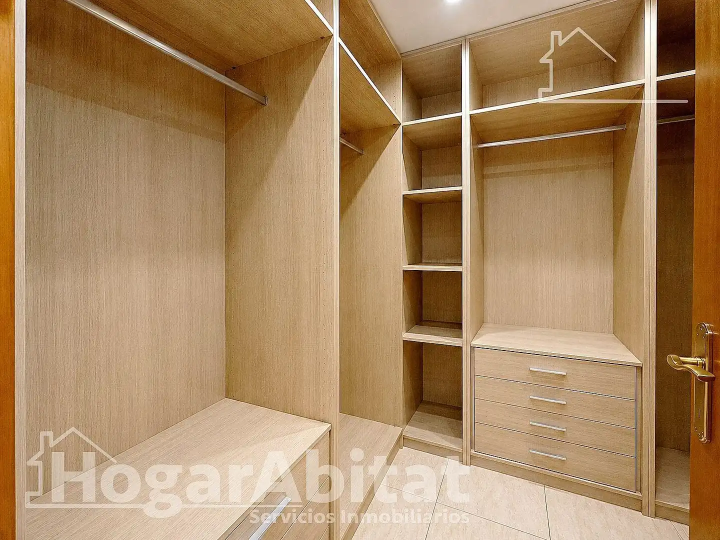Bedroom of Houses for sale in Moncada  with Air Conditioner, Heating and Private garden
