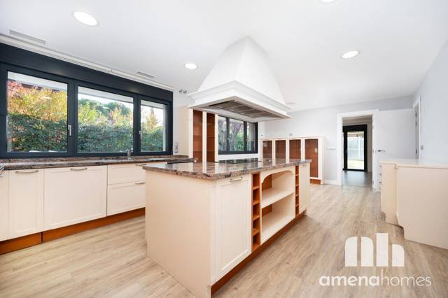 Casa-chalet en Alquiler en Yerupaja en Ciudalcampo