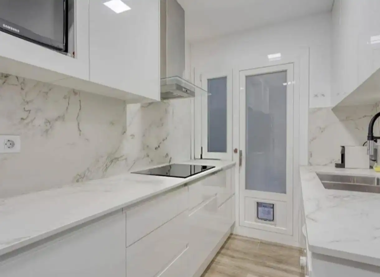 Cuina de Pis en venda en Barcelona amb Aire condicionat, Calefacció i Piscina comunitària