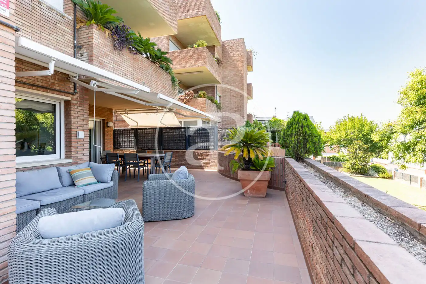 Terrassa de Pis en venda en Sant Cugat del Vallès amb Aire condicionat, Calefacció i Jardí privat