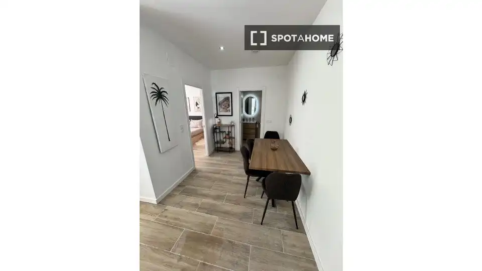 Habitación de Apartamento para compartir en Málaga con Aire acondicionado, Terraza y Amueblado