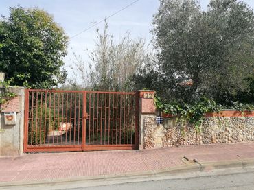Terreny rústic en venda a Carrer Josep Carner 22