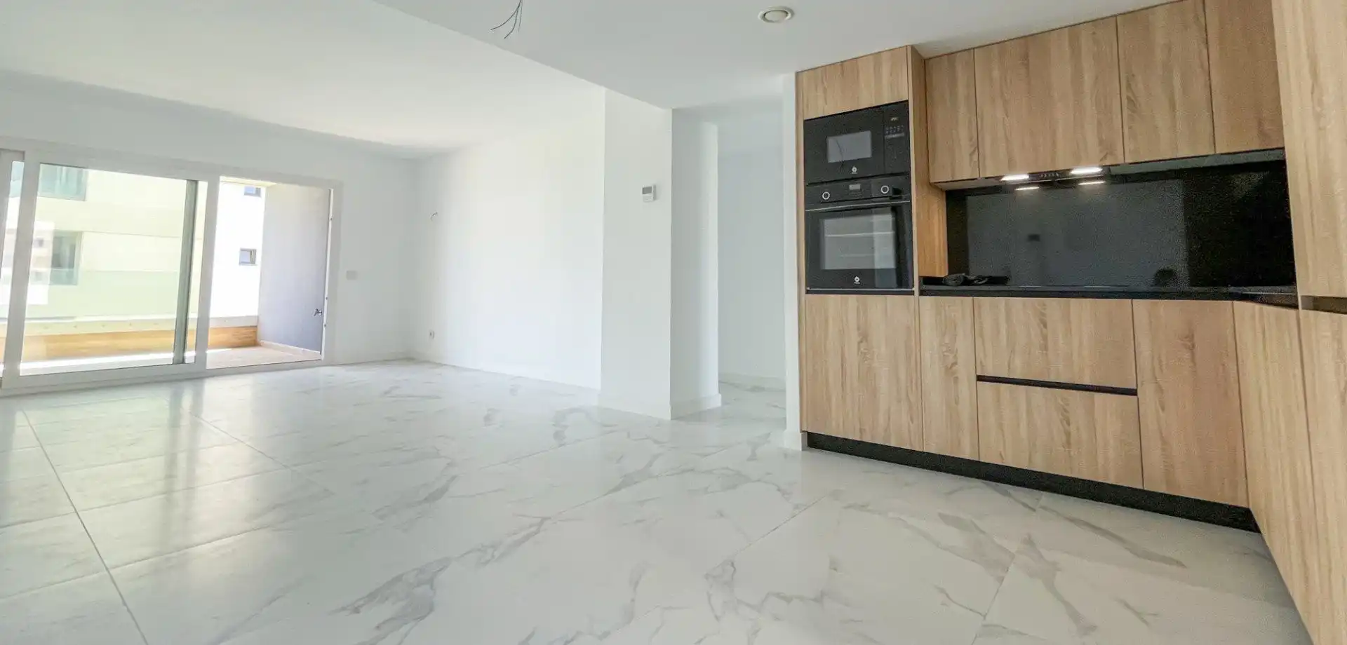 Cocina de Apartamento en venta en Torrevieja con Calefacción, Jardín privado y Terraza