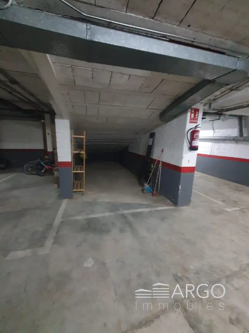 Einzelparkplatz mit Aufzug zum Verkauf in Carrer de Bonaplata, imagen 7
