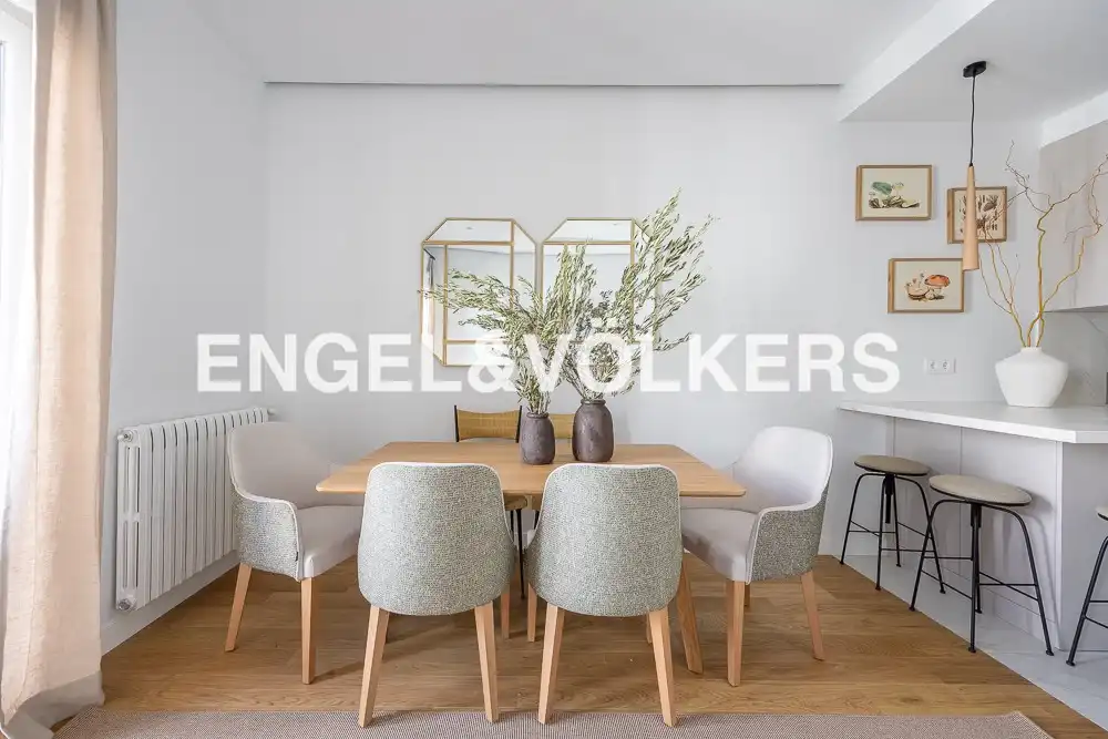 Dining room of Flat for rent in Barrio de Salamanca