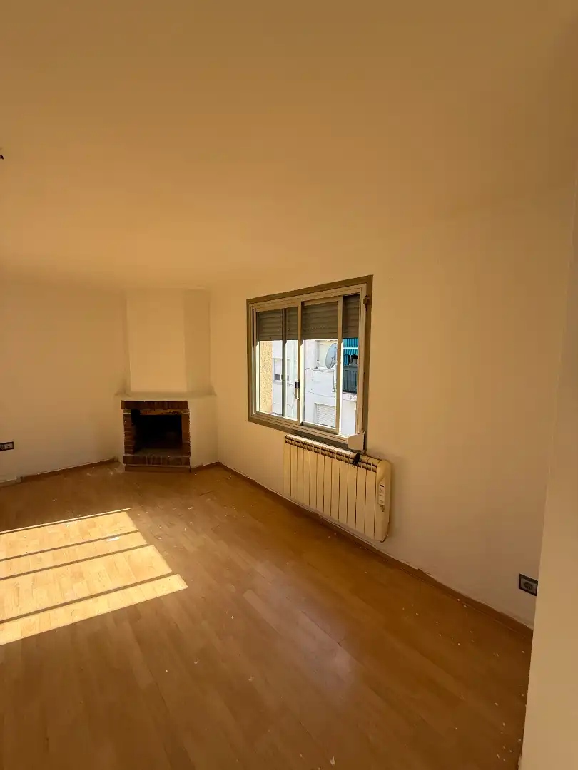 Sala d'estar de Pis en venda en Sant Celoni amb Balcó