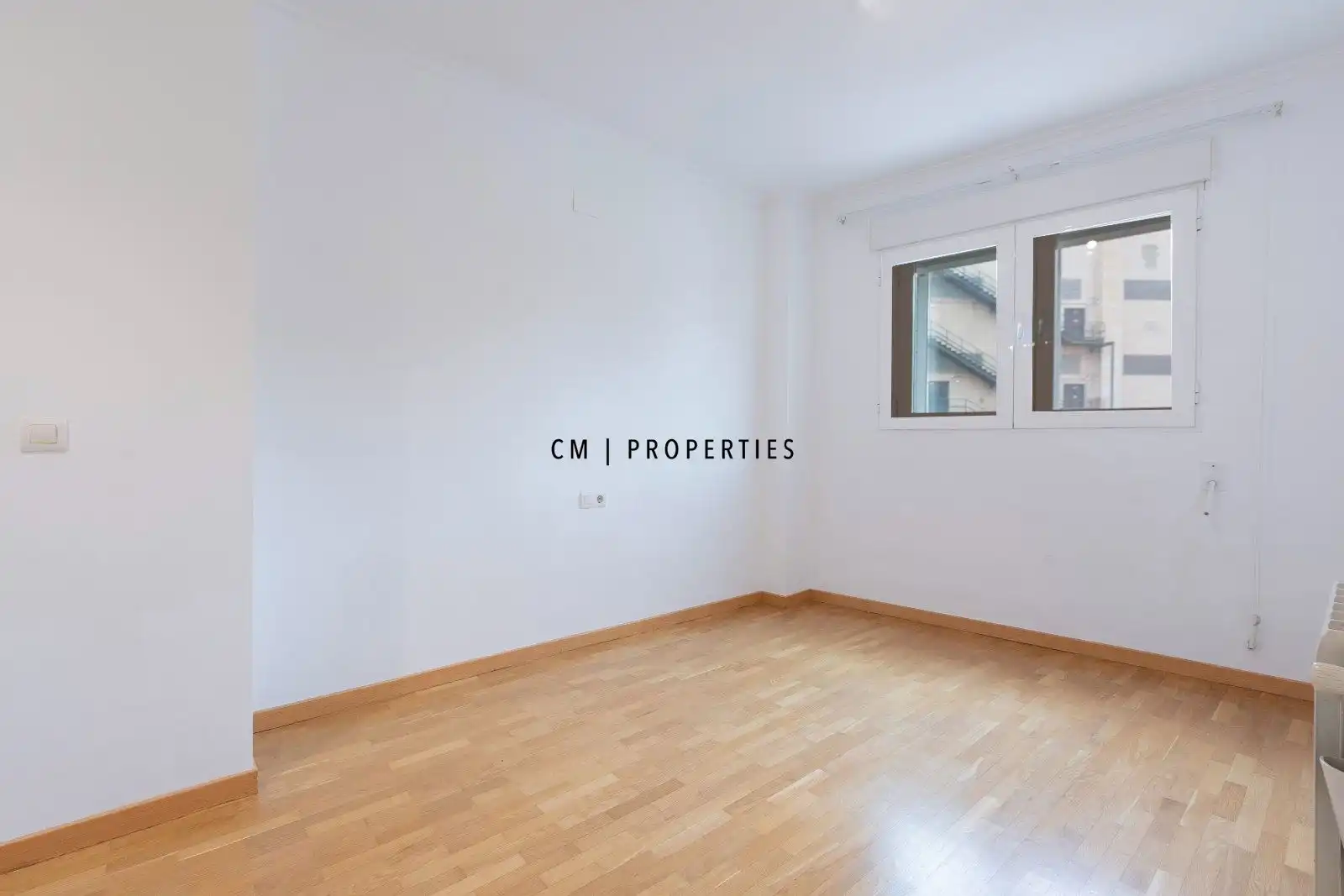 Habitación de Piso de alquiler en Valencia con Aire acondicionado, Calefacción y Parquet