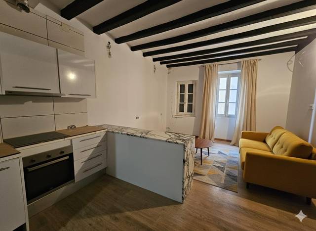 Piso en Venta en Carrer ARGENTER en Sant Pere, Sta. Caterina i la Ribera