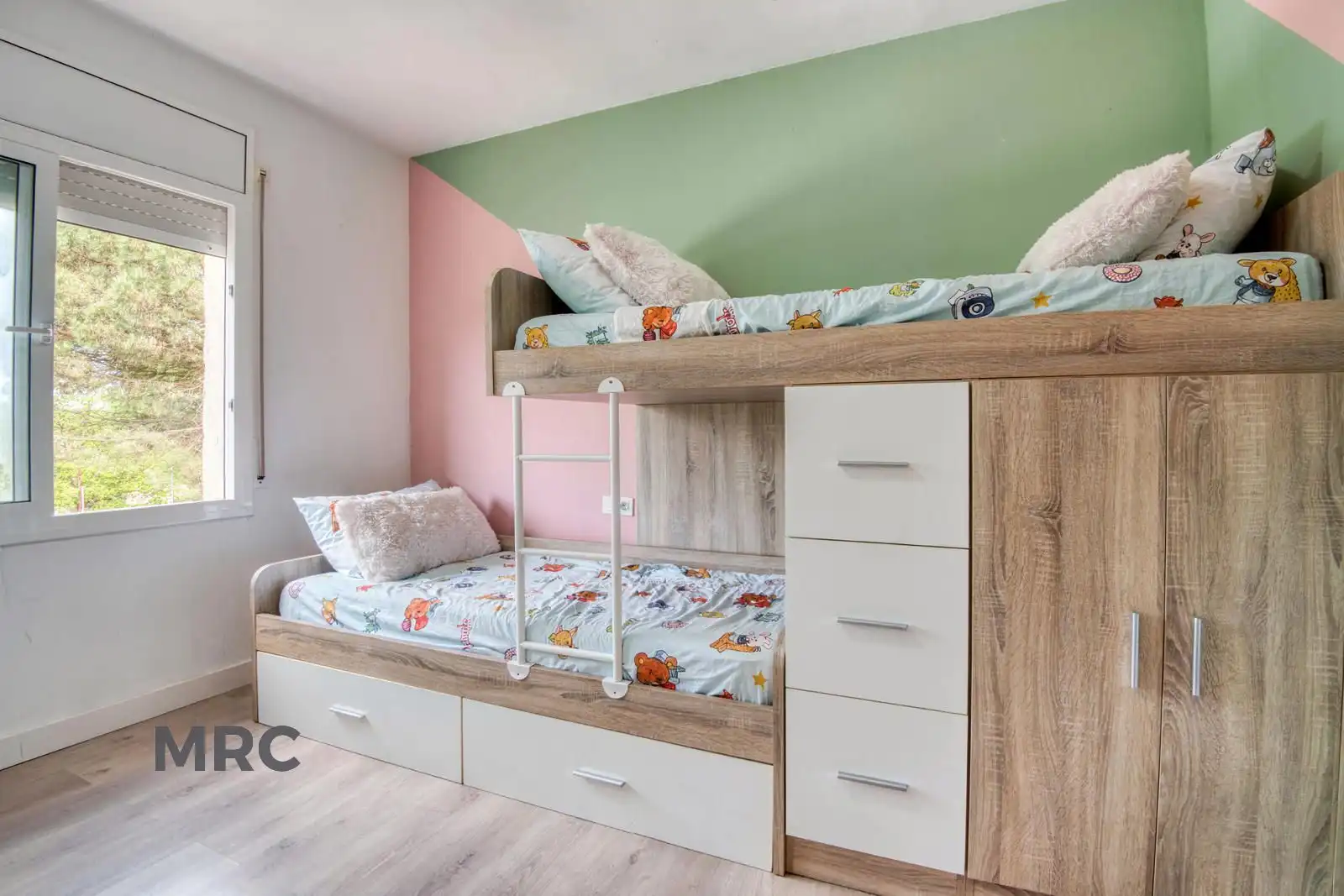 Dormitori de Casa o xalet en venda en Llagostera amb Aire condicionat, Terrassa i Alarma