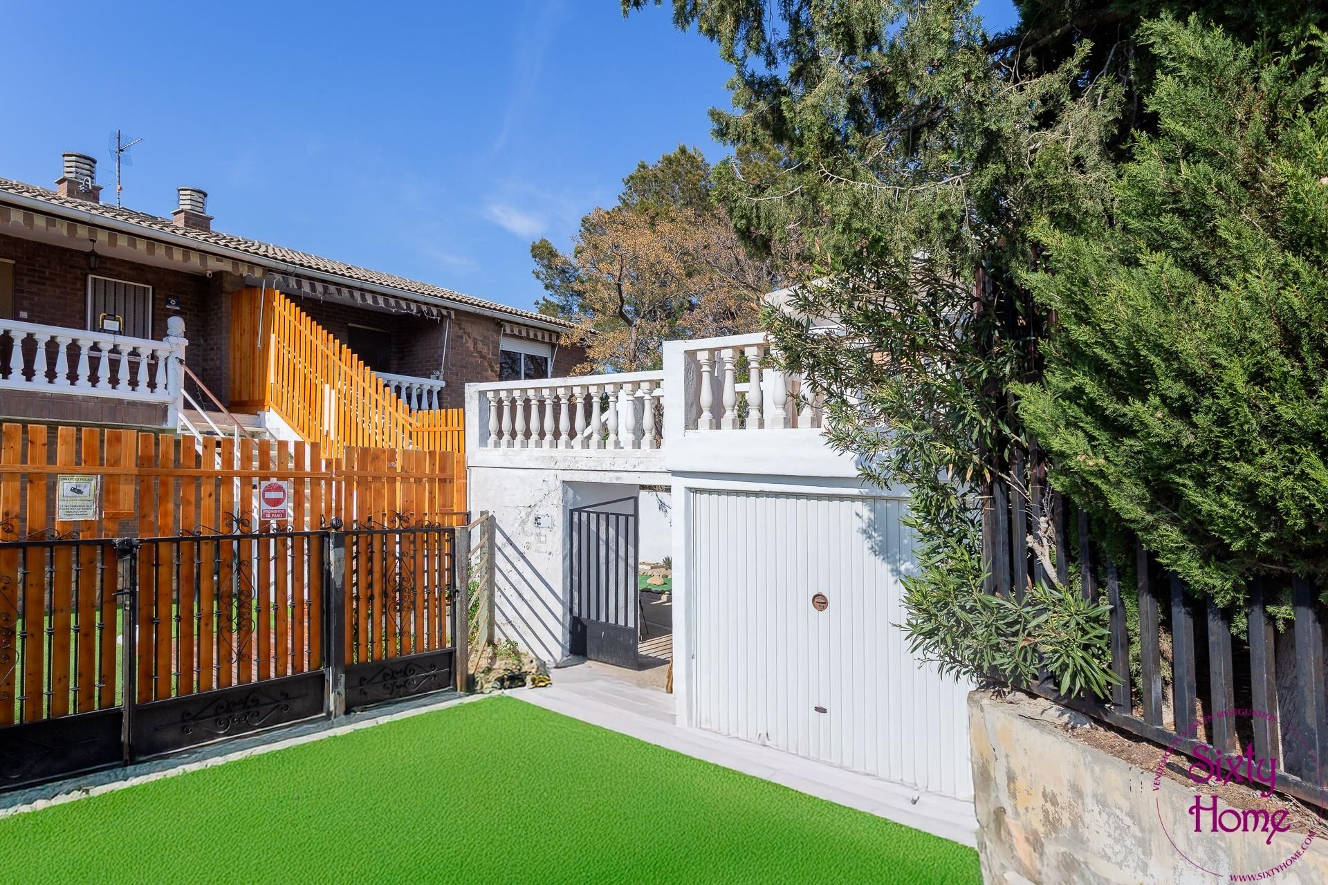 Terrace of House or chalet for sale in Mediana de Aragón  with Heating, Private garden and Terrace