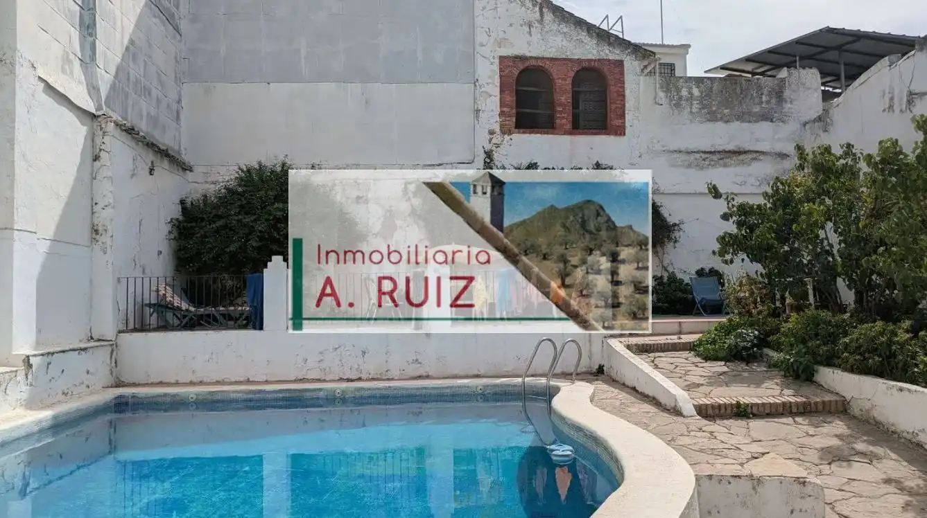 Casa amb terrassa en venda a Priego de Córdoba