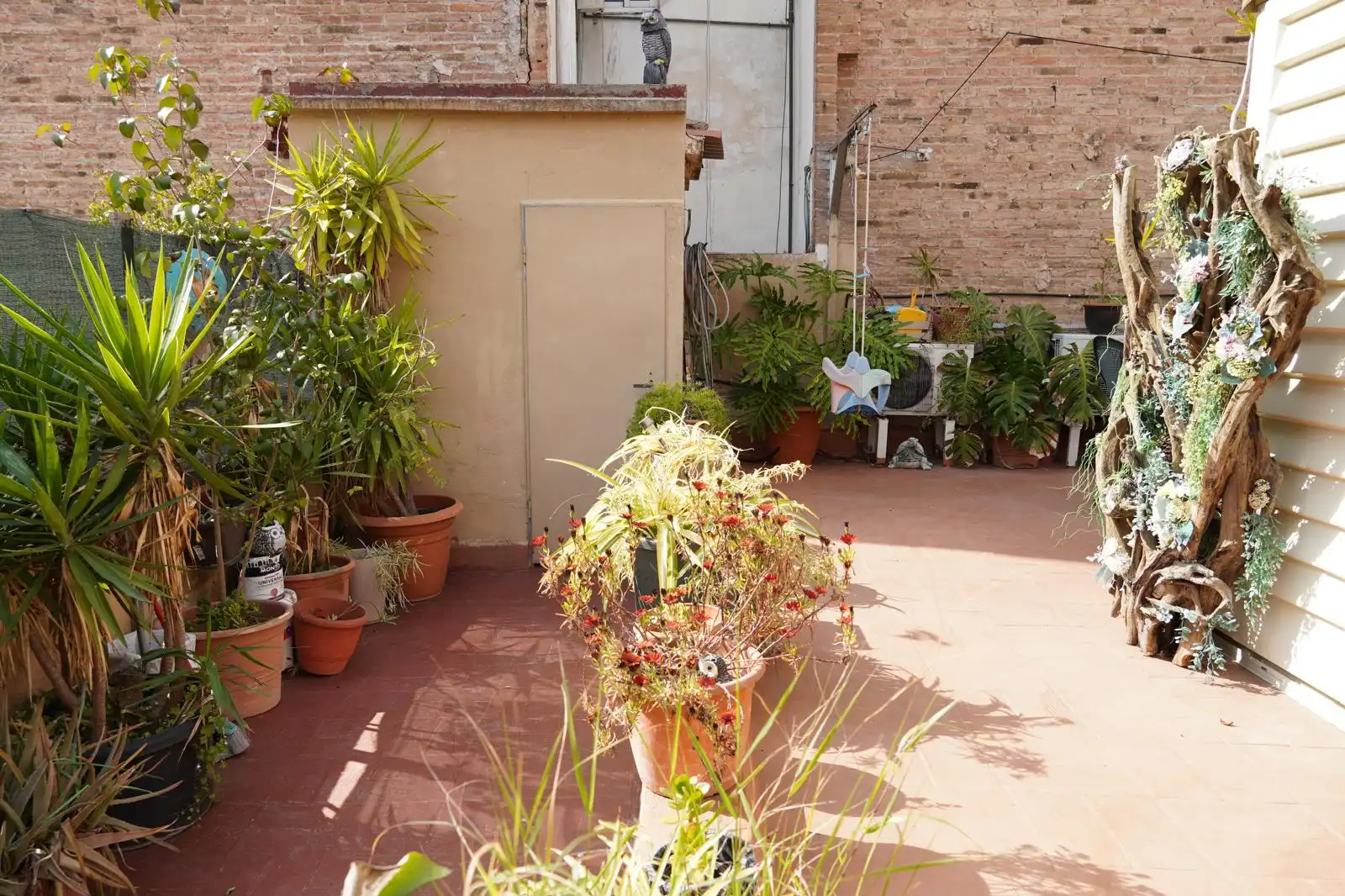 Houses for sale in Carrer l'Aviador Ruiz de Alda, La Marina del Port